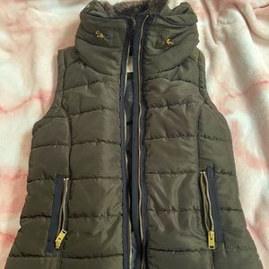 H&M Vest